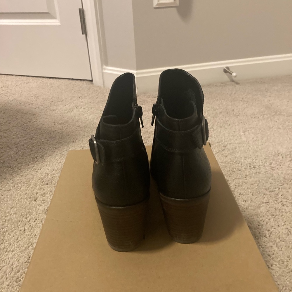 Lucky Brand Black Cameron Bootie - Picture 2 of 7